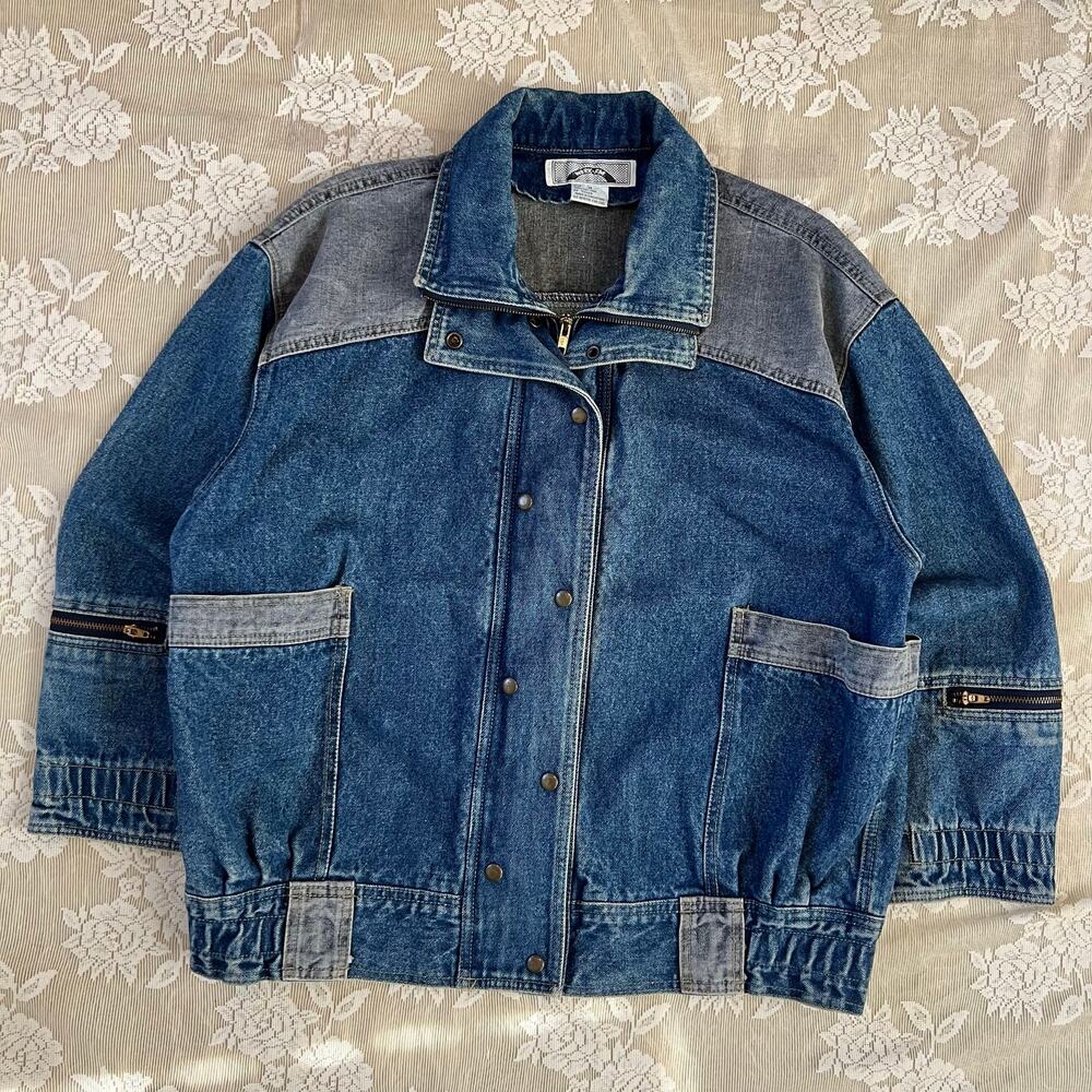 Vintage WBRK-FM Two Tone Utility Denim Jacket Size M